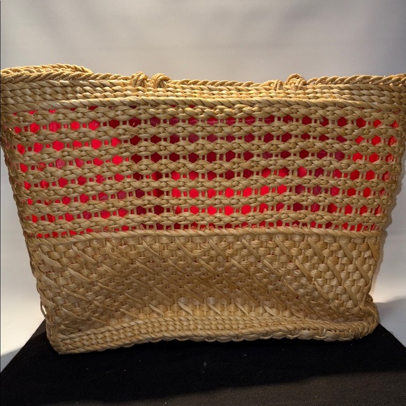 Large Woven Straw Tote Bag with Red Lining - Picture 1 of 6